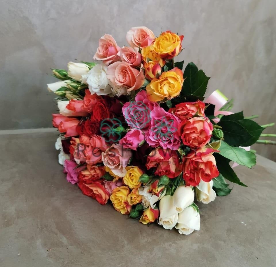 Букет цветов из: Розы в Землянске