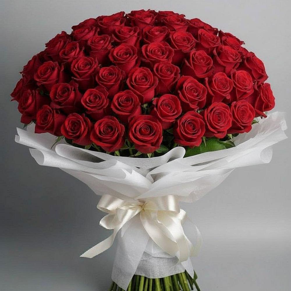 Букет 101 Красная роза Блэк Мэджик в Землянске