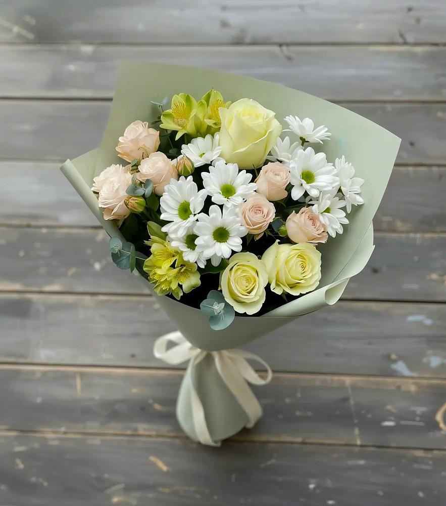 Букет цветов из: Альстромерии, Розы и Хризантемы в Землянске
