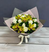 Букет цветов из:  Орхидеи и Розы в Землянске