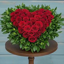 Цветочная композиция из Розы в виде сердца #REPLACE_PRED# Землянске