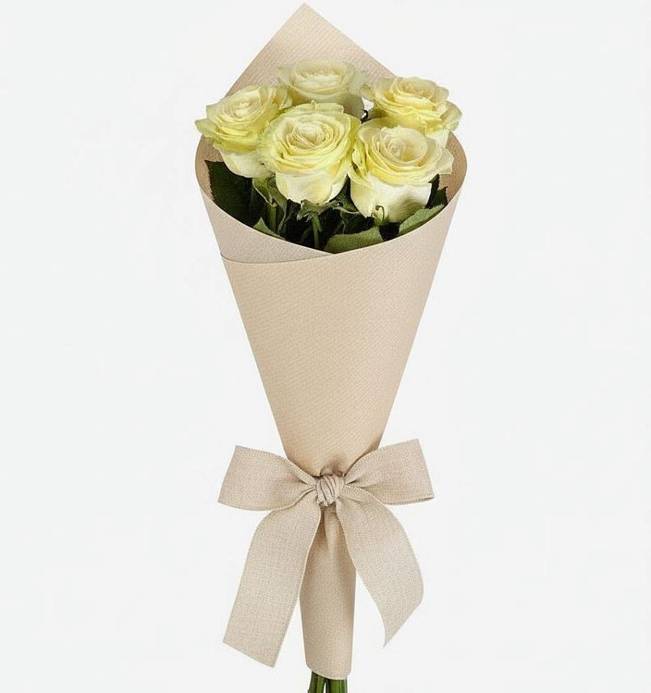 Букет цветов из: Розы в Землянске