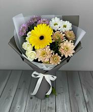 Букет цветов из:  Розы, Герберы и Хризантемы в Землянске