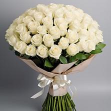 Букет 101 беля роза Белоснежка в Землянске