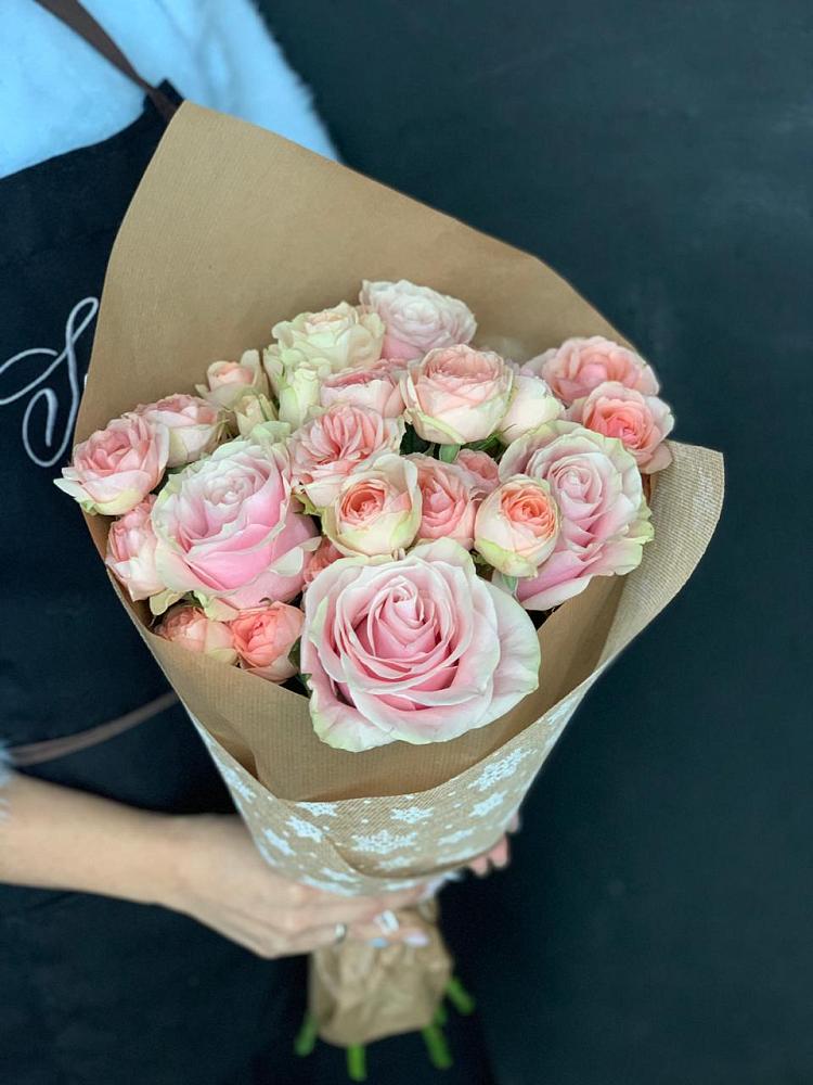 Букет цветов из: Хризантемы и Розы в Землянске