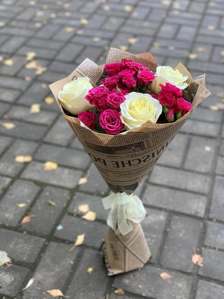 Букет цветов из: Розы в Землянске