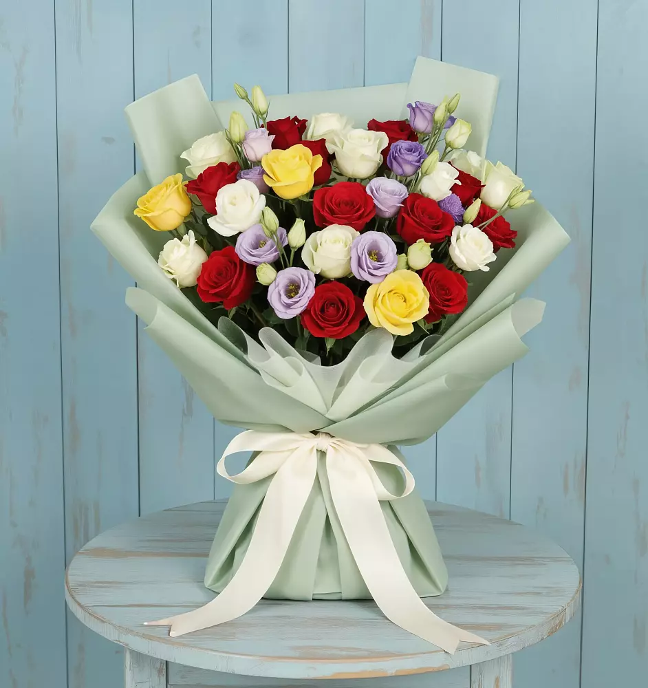 Букет цветов из: Розы в Землянске