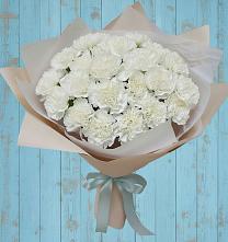 Букет цветов из:  Гвоздики в Землянске