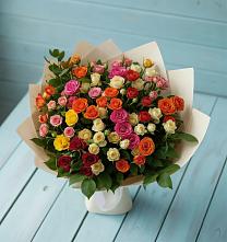 Букет Микс из разноцветных кустовых роз в Землянске